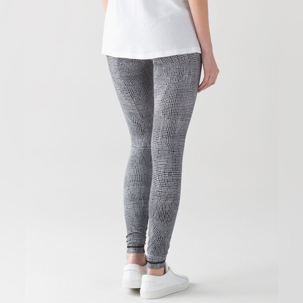 Lululemon Wunder Under Fall Net White And Black L… - image 7